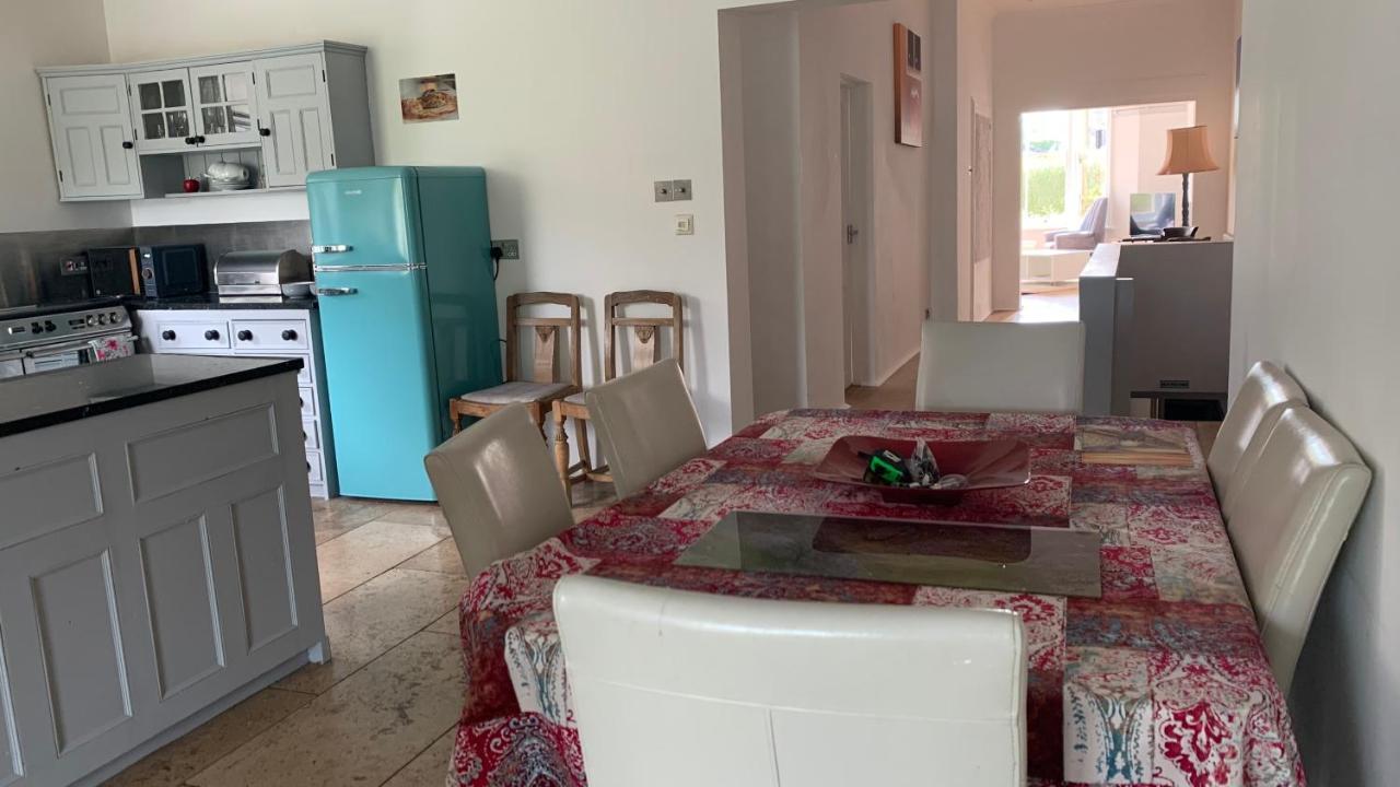 Spacious With Spectacular Views And Private Garden Villa Buxton  Luaran gambar