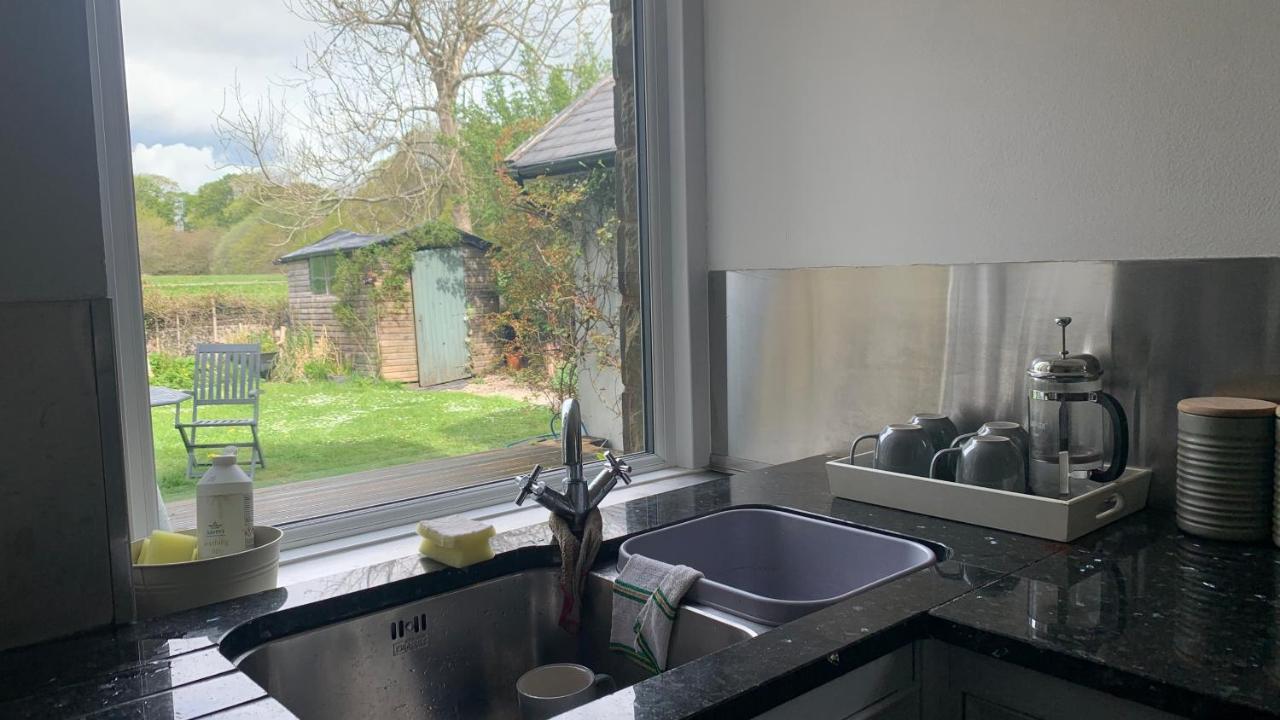 Spacious With Spectacular Views And Private Garden Villa Buxton  Luaran gambar